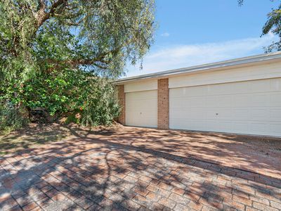 2 Paruna Place, North Nowra