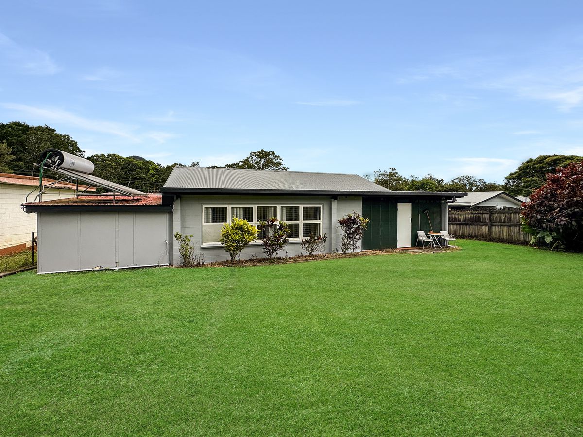 56 Weaver Street, Atherton