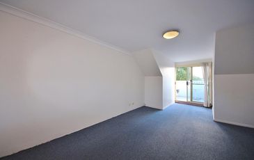 2 / 660 Bourke  Street, Surry Hills