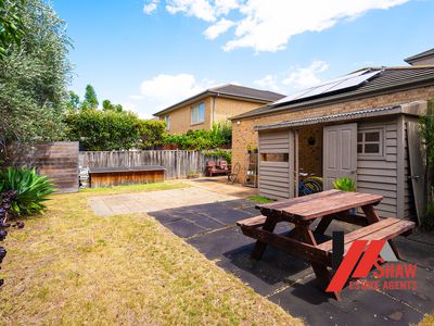 2 TEESIDE COURT, Sanctuary Lakes
