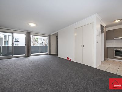 201 / 17 Dooring Street, Braddon