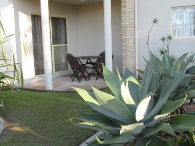 2 / 2 Poinciana Court, Woodgate