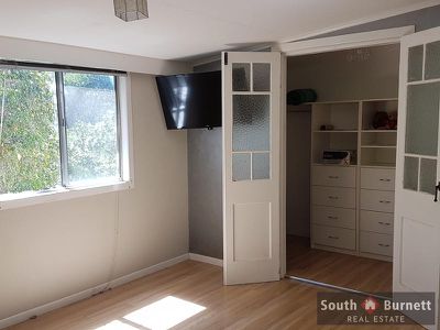 Room 1 / 27 Calvert Street, Nanango