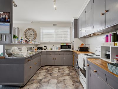 291-293 Hobart Road, Youngtown