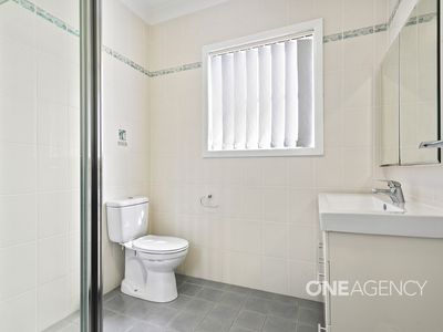 1 / 12 Rosewood Street, Albion Park Rail