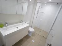 Pinnacle 20004 / 37D Harbour Road, Hamilton