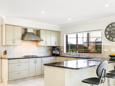13 Onemana Way, Te Atatu Peninsula