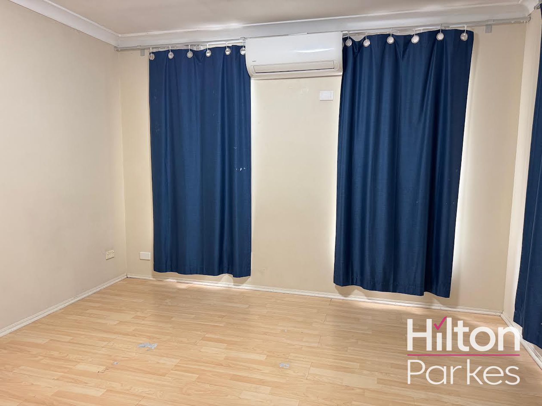 9 Alpin Grove, Oakhurst