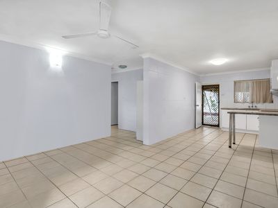 1 / 282 Lake Street, Cairns North