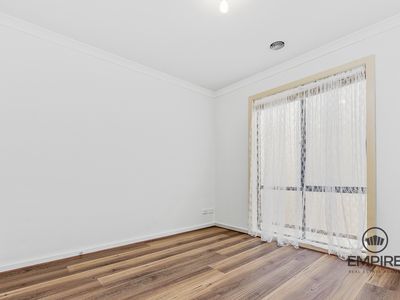 102 Glenelg Street, Clyde North