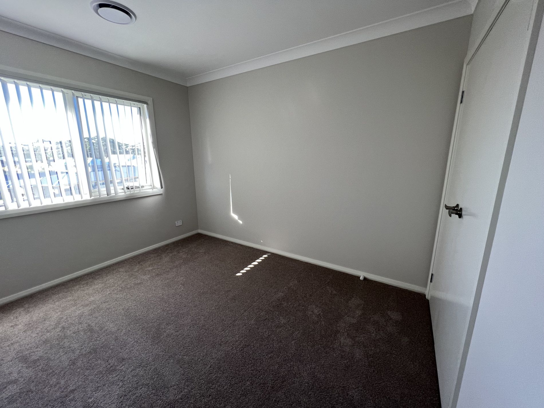 16 Mirida Drive, Dolphin Point