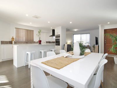 35 Kurrajong Road , Safety Bay