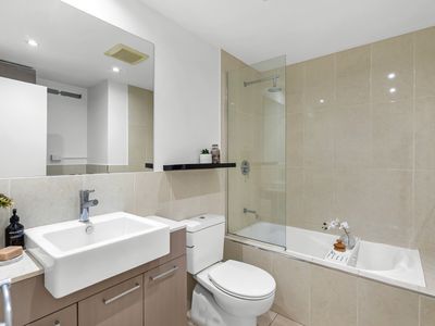 204 / 174-180 Grafton Street, Cairns City