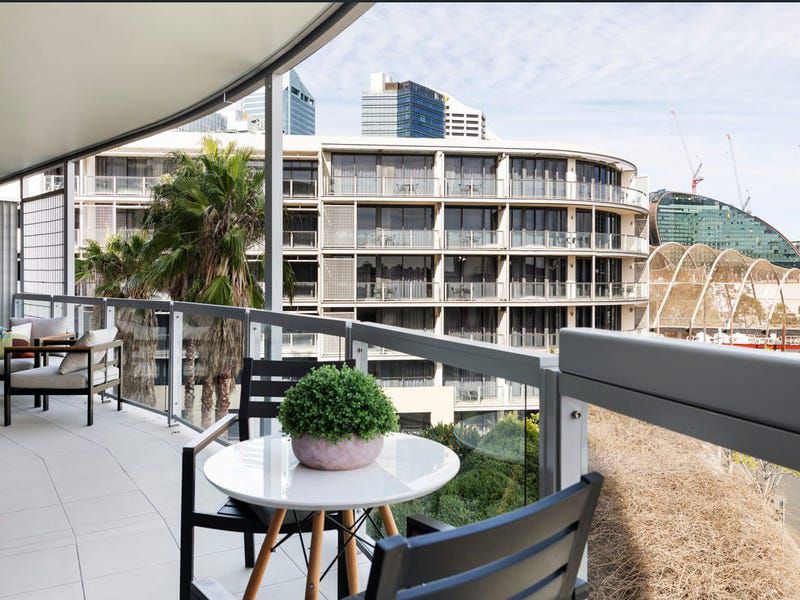 504 / 45 Shelley Street, Sydney