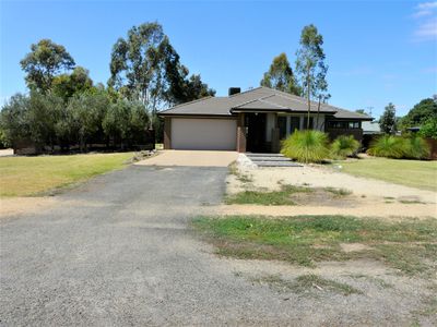 6 Hutsons Road, Tocumwal