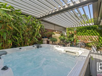 33 Wakool Crescent, Woongarrah
