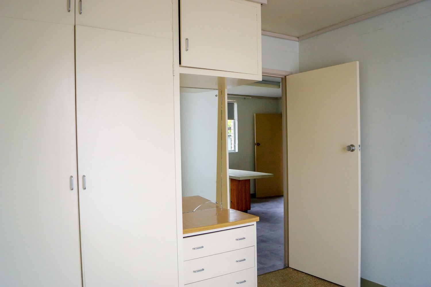 2 / 1C George Street, Horsham