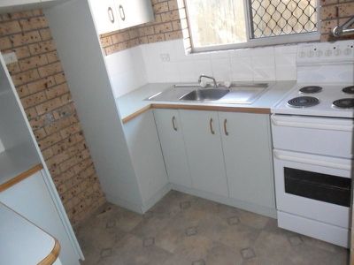 4 / 6 Kehlet Street, Point Vernon