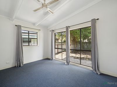 36 Freeburgh Avenue , Mount Beauty