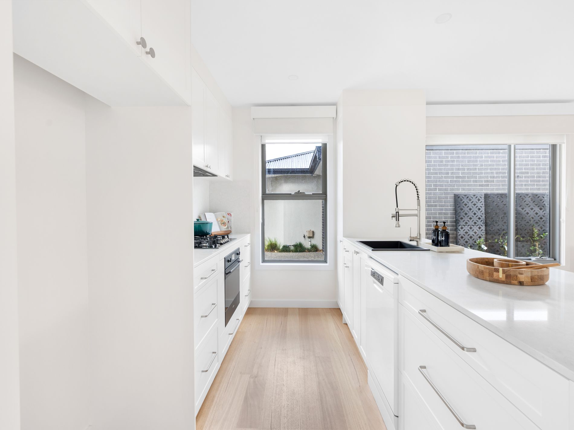 2 / 52 Corrigan Avenue, Brooklyn