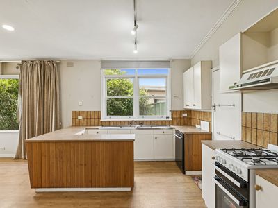 35 Gordon Crescent, Seymour