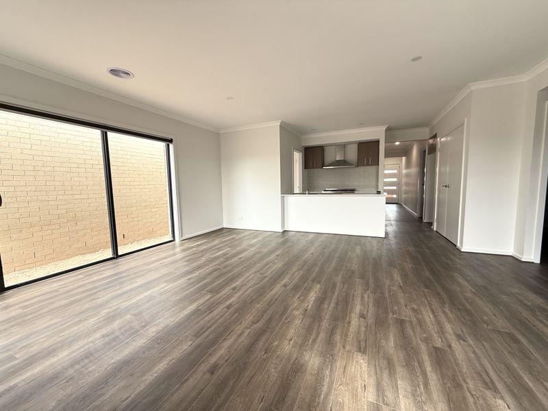 property_name(property)
