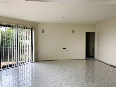 8 Bent Road, Wandana Heights