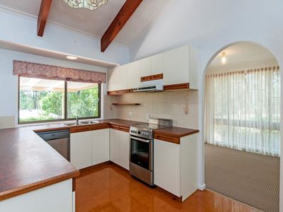 106-110 Velvet Street, Pine Mountain