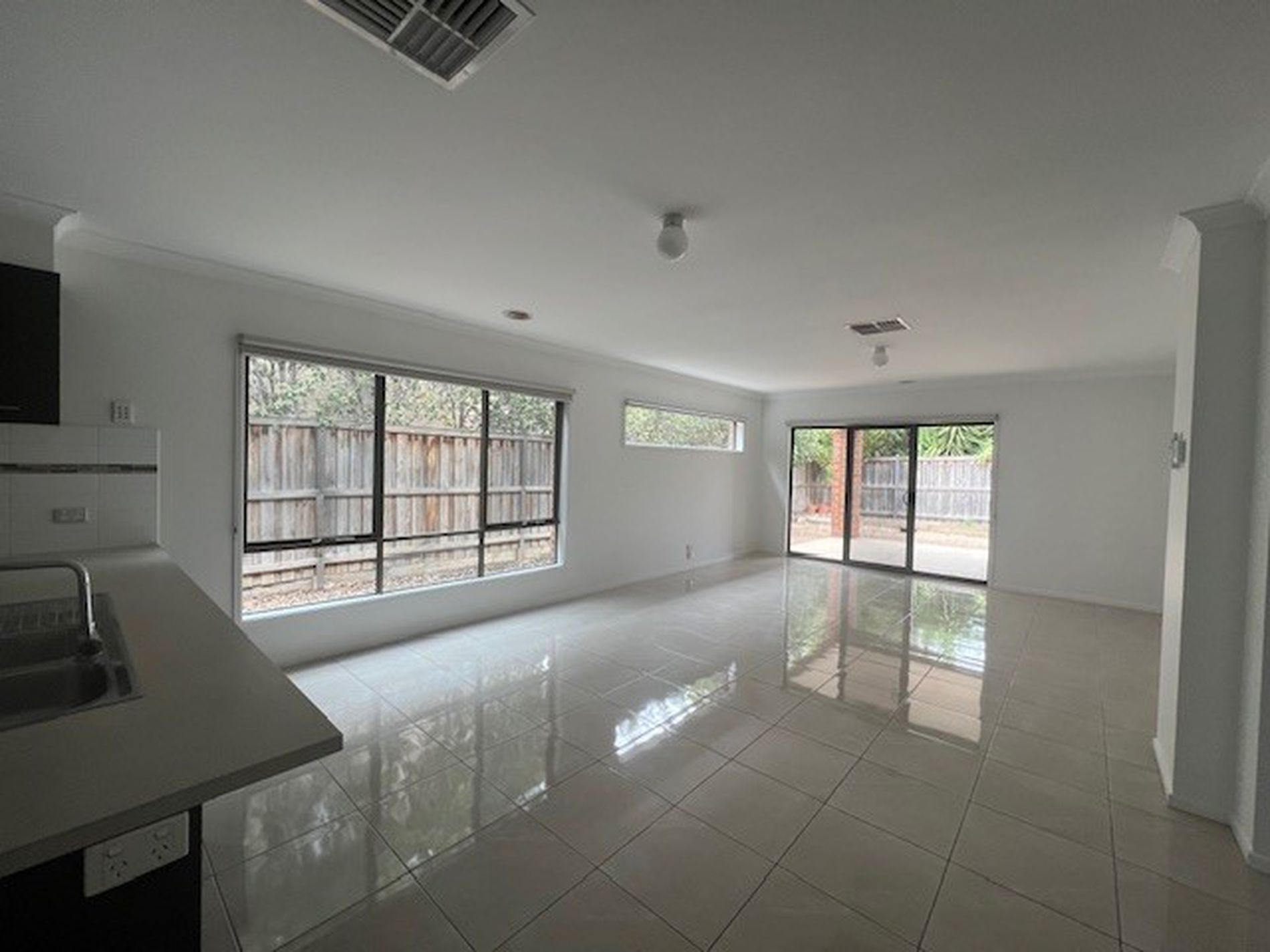 7 Caldwell Road, Williams Landing