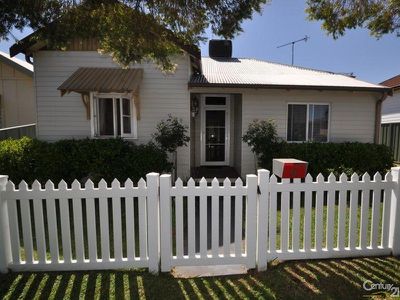 8 Jubilee Street, Dubbo
