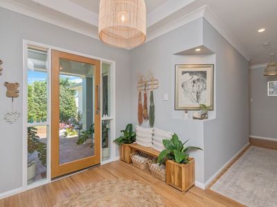 30 Pathfinder Road, Coomera Waters