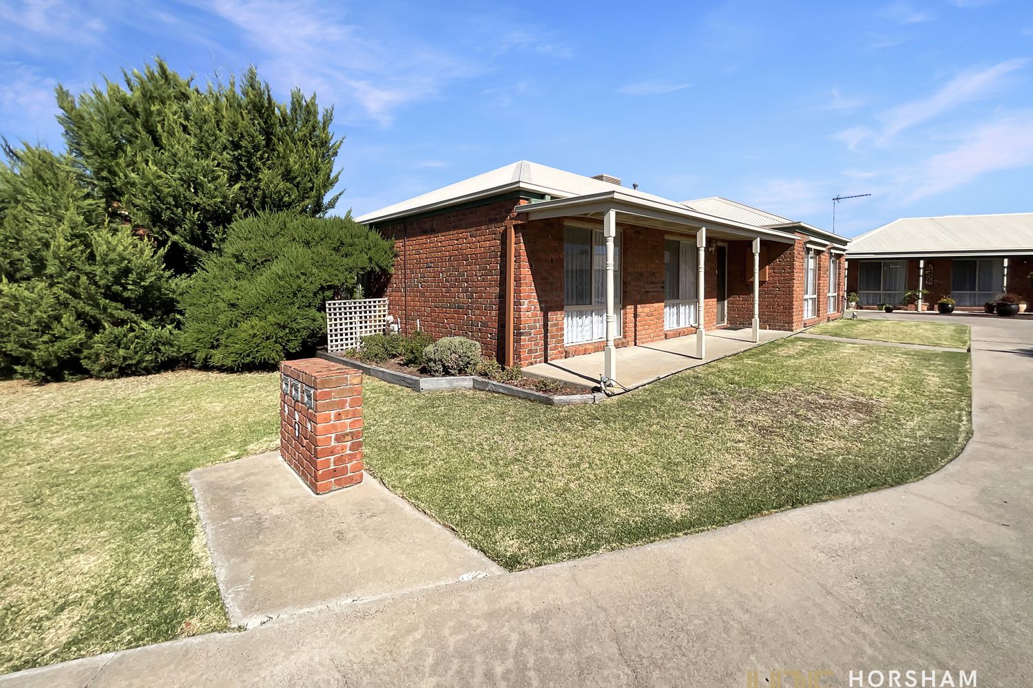 1 / 3 Ashwin Close, Horsham