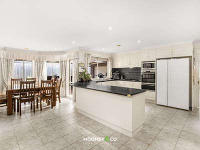 1 Durnoch Place, Cranbourne