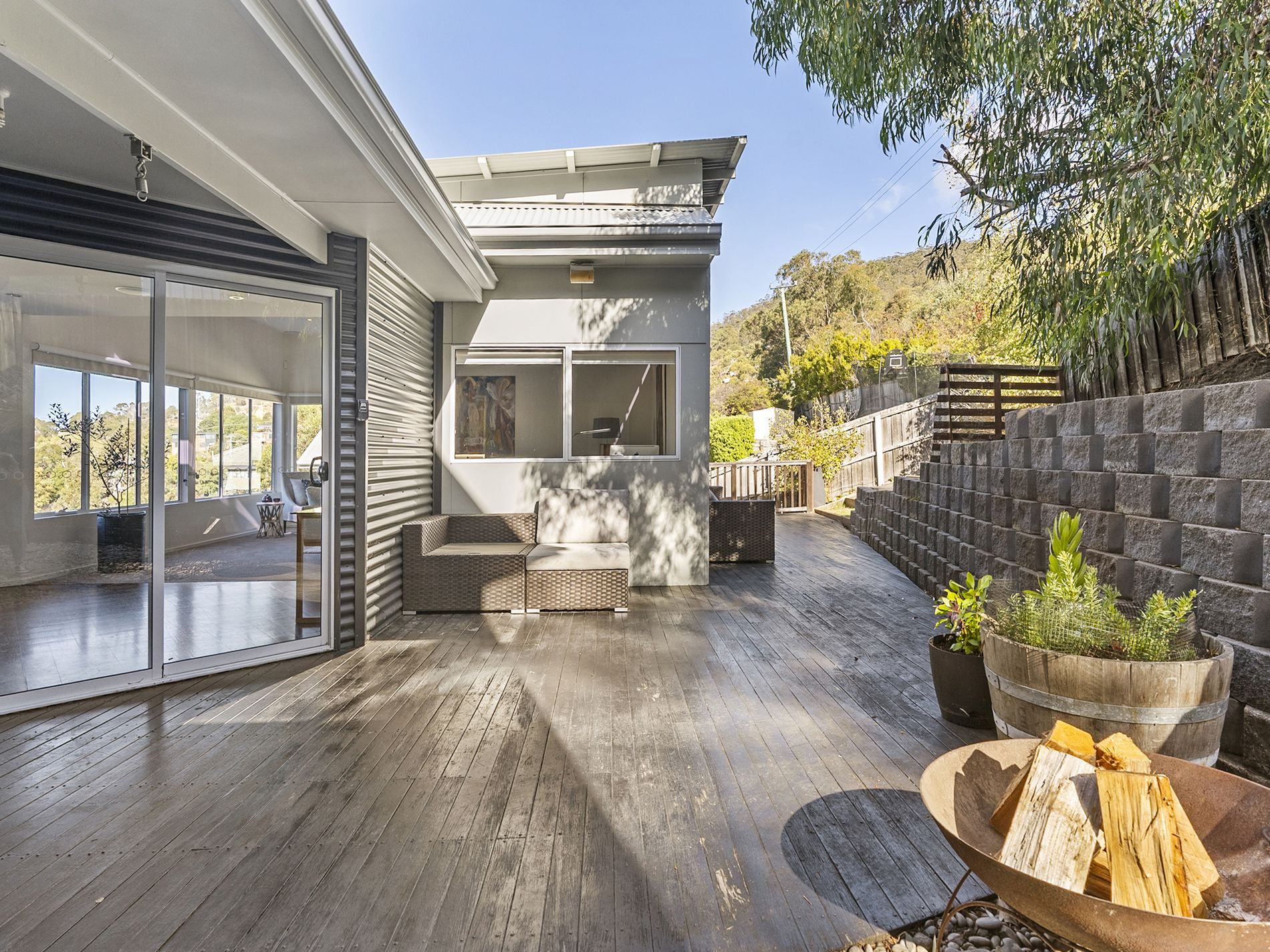 2 / 35 Valley Street, West Hobart