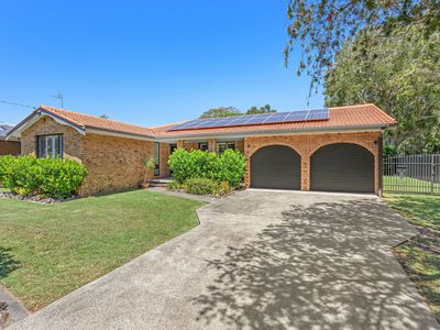 38 Strand Street, Forster