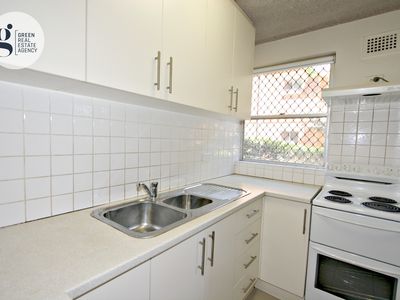 2 / 24-26 Meadow Crescent, Meadowbank