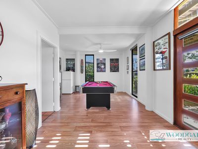 27 MACKEREL STREET, Woodgate
