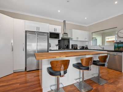 98 Ward Street, Lamington