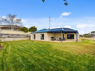 16 Dalkeith Drive, Mount Gambier