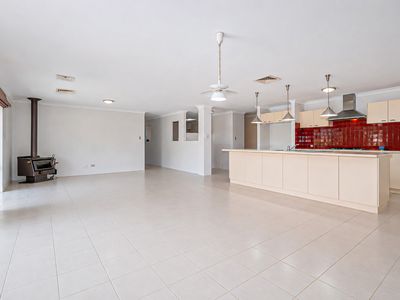 20 Rubida Rise, Roleystone