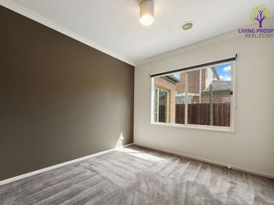 14 Landing Place, Point Cook