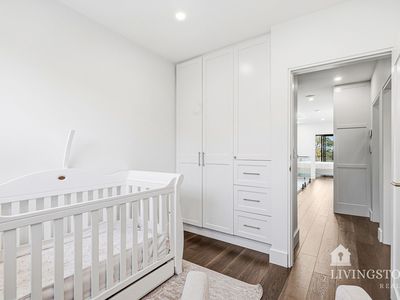 74 Naomi Street South, Winston Hills