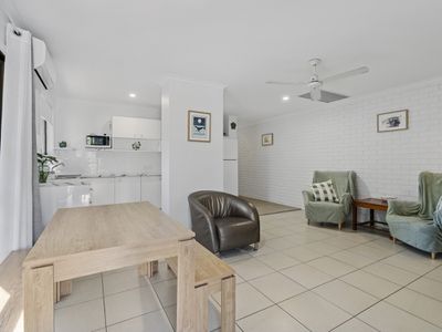 16 Brooke Avenue, Palm Beach