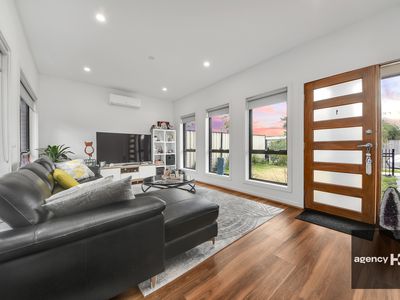 1 / 26 Gloria Avenue, Dandenong North