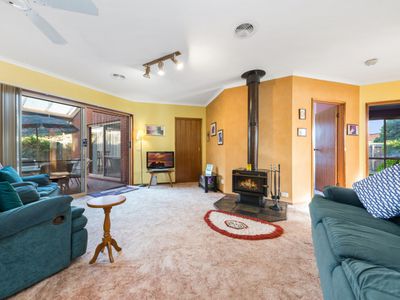 11 Dane Court, Leopold
