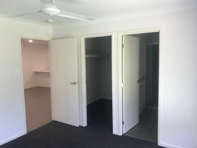 2 / 1 Summit Street, Griffin