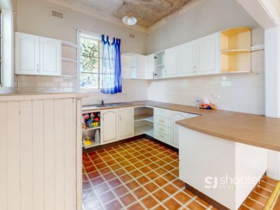 164 Bultje Street, Dubbo