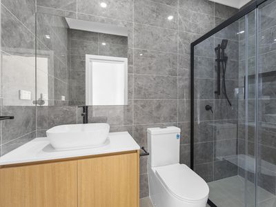 81 Tower Street, Thornhill Park