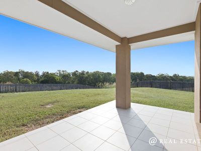 16 The Ridge Way, Zilzie