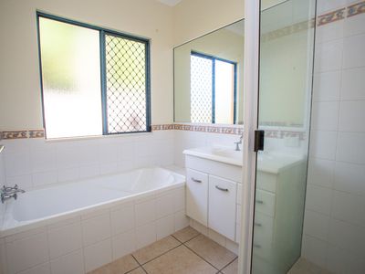 5 / 7 Erromango Drive, Jubilee Pocket